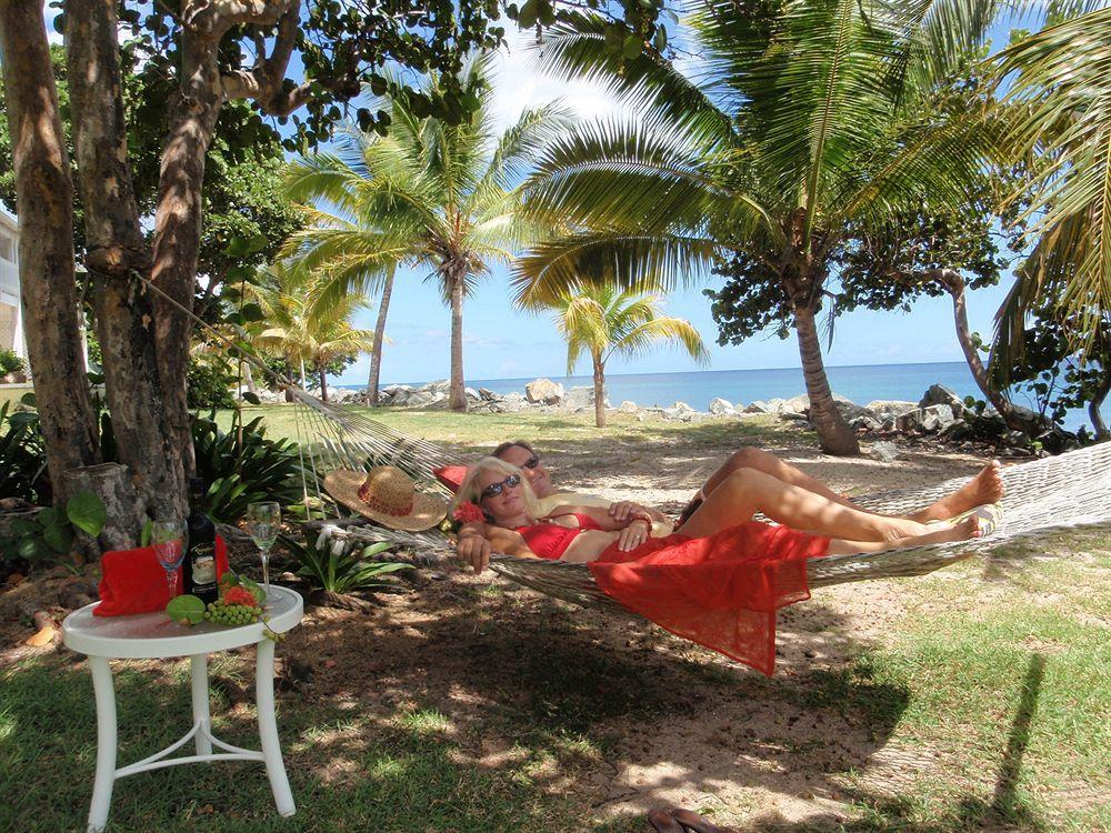 Tamarind Reef Resort Spa & Marina Кристианстед Екстериор снимка