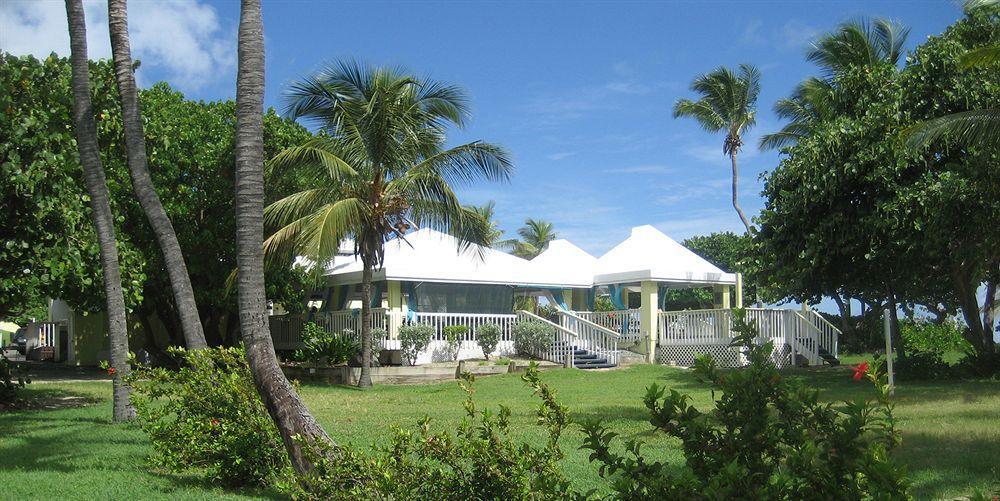 Tamarind Reef Resort Spa & Marina Кристианстед Екстериор снимка